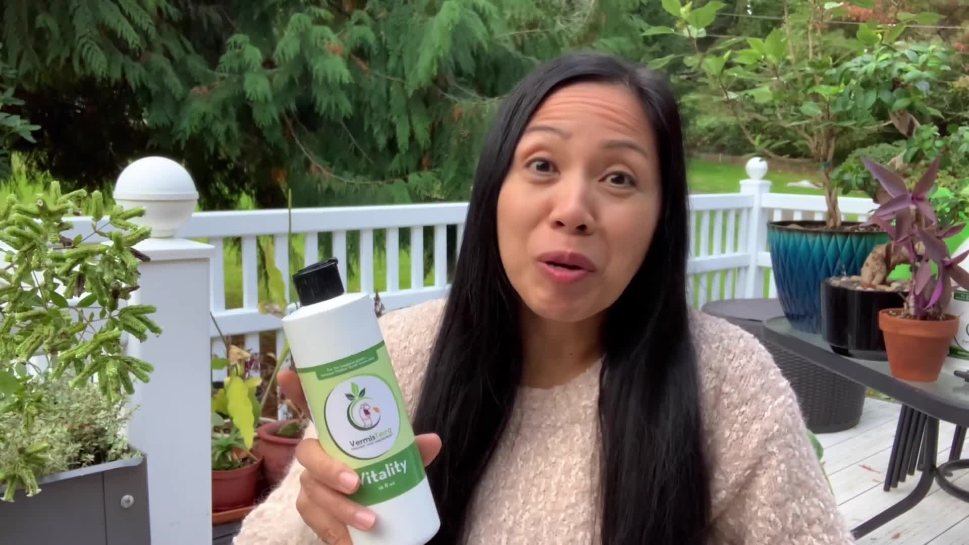  Learn To Grow - Building Healthy Soil & Greater Yields - How to Use Worm Casting Extract in the Garden